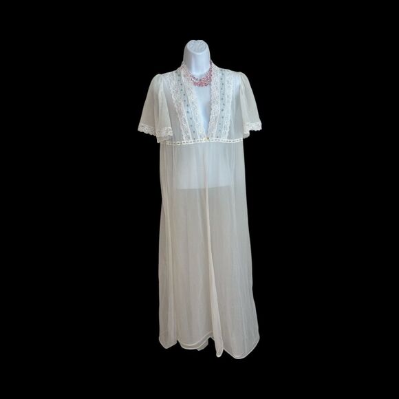 Vintage Dream Away Peignoir Size S Sheer Cream Nylon Bridal NightGown  Robe embr - Picture 2 of 11